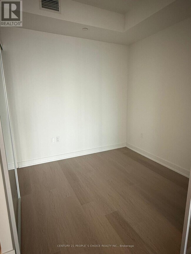 Photo - 448 Burnhamthorpe Rd W Unit 4401