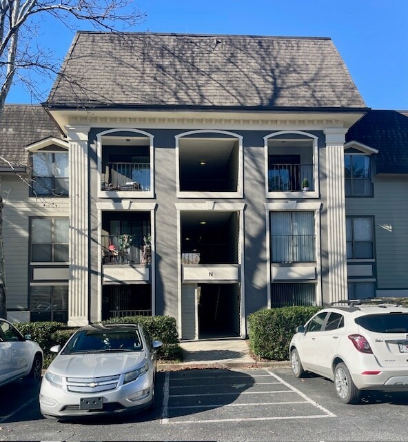 Photo - 2657 Lenox Rd NE Unidad 180 Rental