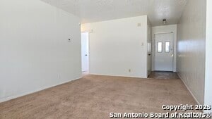 3043 Timber View Dr