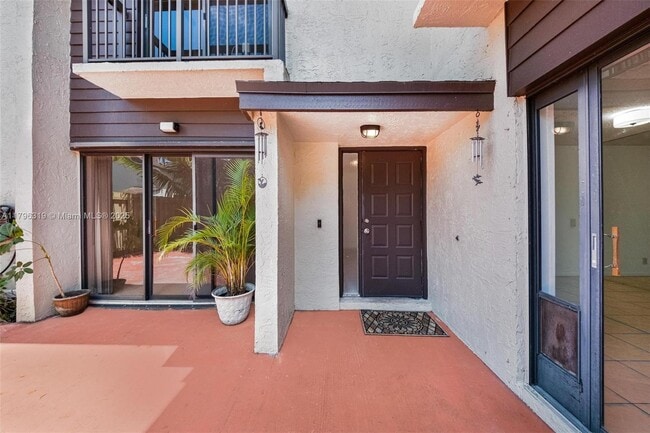 Photo - 3199 Cocoplum Cir