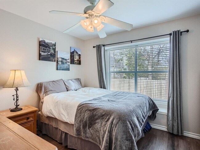 Photo - 1813 Southeastern Trail