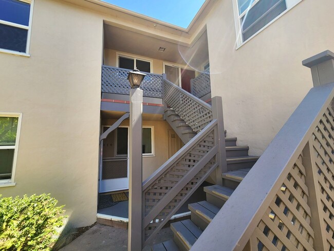 Photo - Downtown Palo Alto Living – 1 Bedroom Apartment Available March 4th. Unidad 316