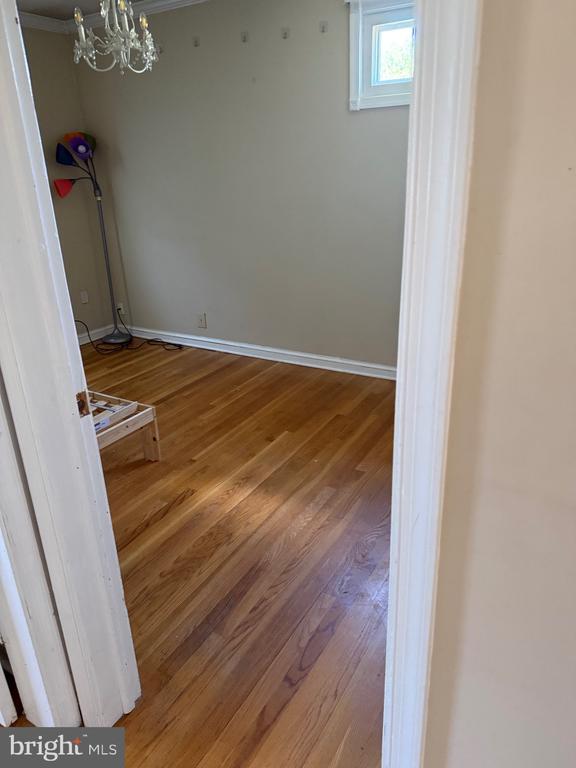 Photo - 409 McArthur Dr