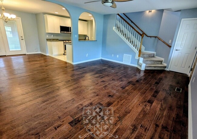 Photo - 1609 Lydia Ct