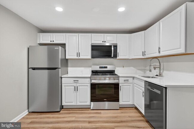 Photo - 3629 11th St NW