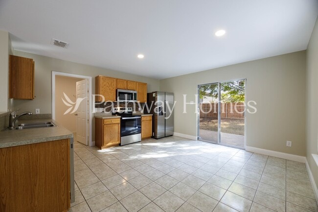 Photo - 2628 Terrace Dr