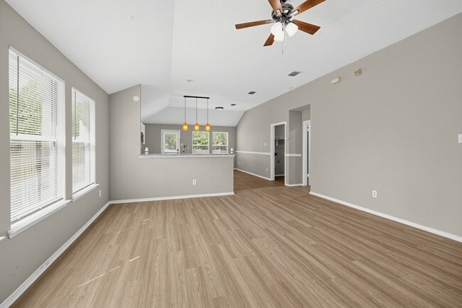 1422 Post Oak Trl