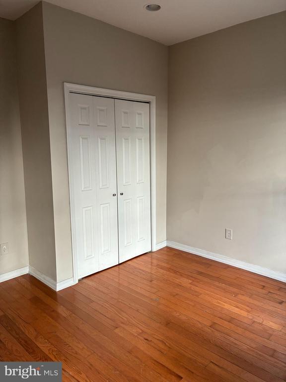 Photo - 411 McKean St