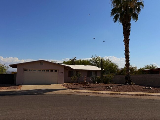 Building Photo - 7311 N Iron Bell Pl