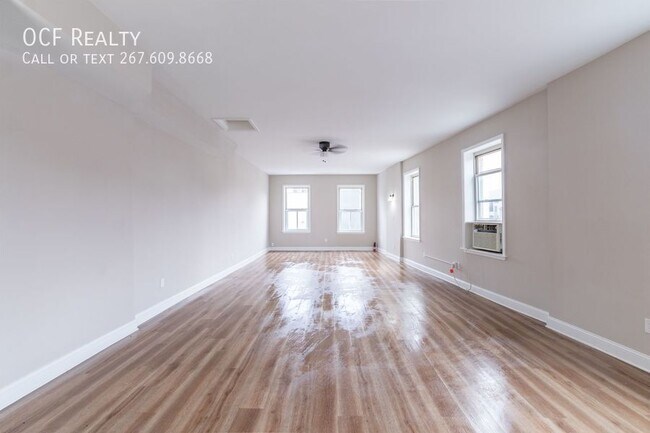 Photo - Spacious Northern Liberties Studio Unidad 3F