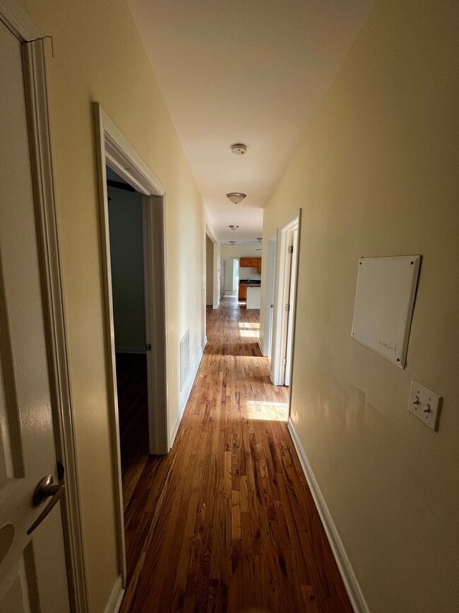 Photo - 4528 S Hermitage Ave