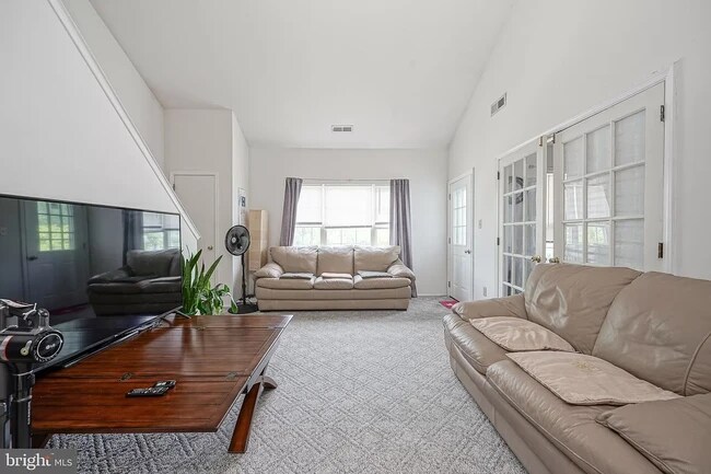 Photo - 2408 Rabbit Run Rd