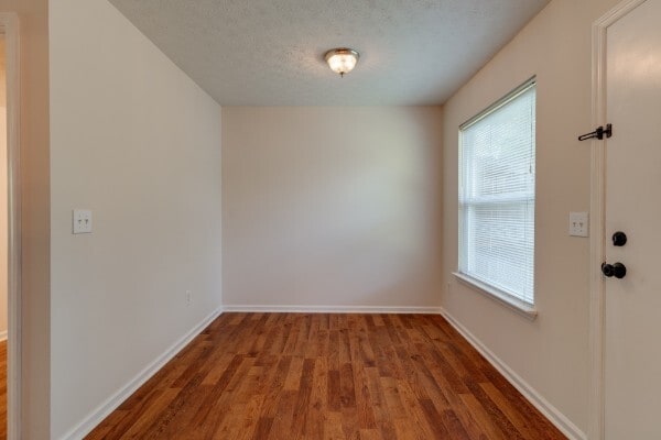 Photo - 104 Waterview Dr