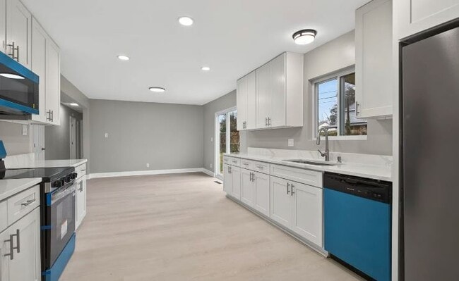 416 Kellam Rd