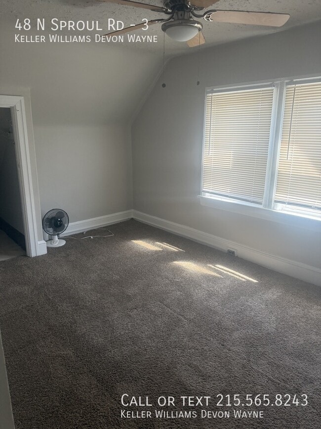 Photo - 48 N Sproul Rd Unidad 3