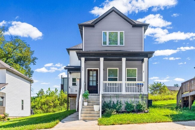 Building Photo - 54 E Fork Dr