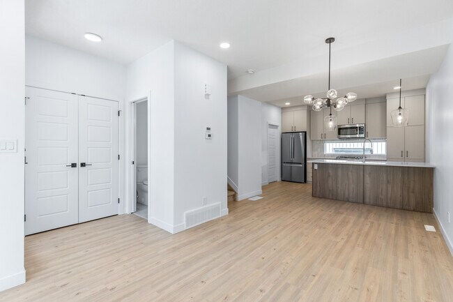 Photo - 8554-8583 83 Ave NW Unit MAIN 8554