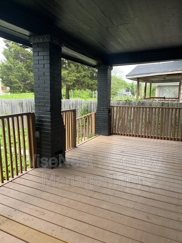 Photo - 3509 Brooklyn Ave