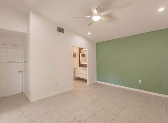 Photo - 2235 SE 6th Ct