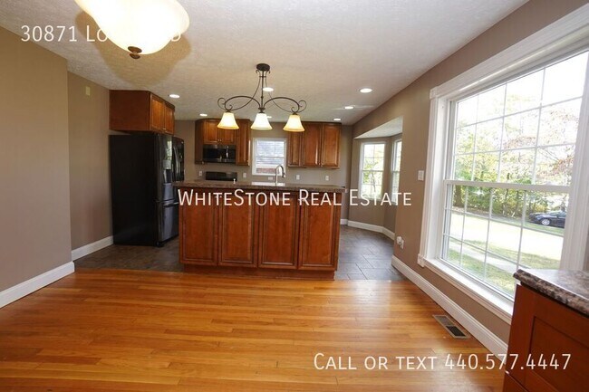 Photo - 30871 Lorain Rd