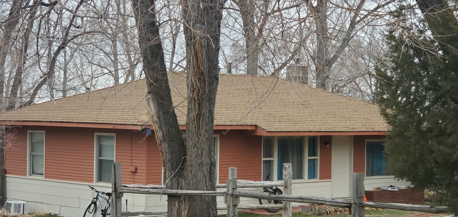 2Bedroom 1 Bath Home in Janesville - 2Bedroom 1 Bath Home in Janesville