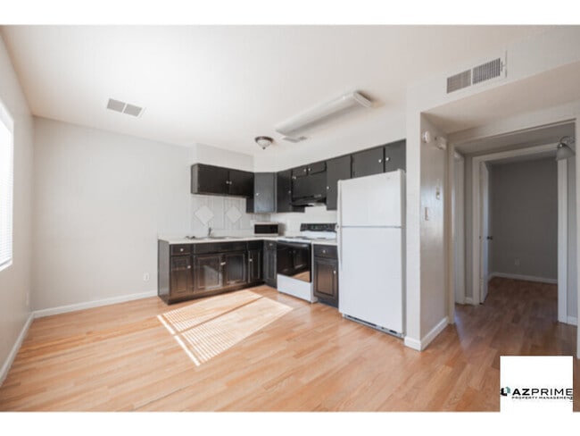 Photo - MOVE IN SPECIAL / FREE FIRST MONTH RENT! S...