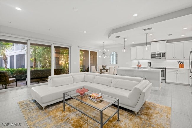 Building Photo - 2560 Seychelles Dr Unit 1003