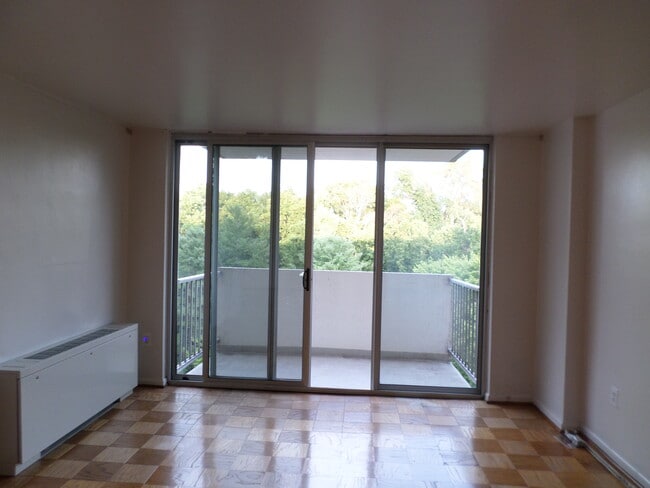 Photo - 2939 Van Ness St NW