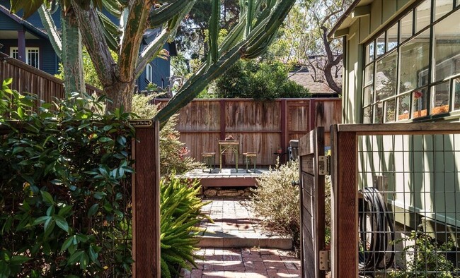 Photo - 1574 Altivo Way