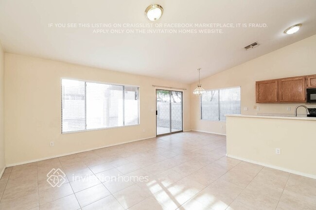 Photo - 775 S Lanus Dr