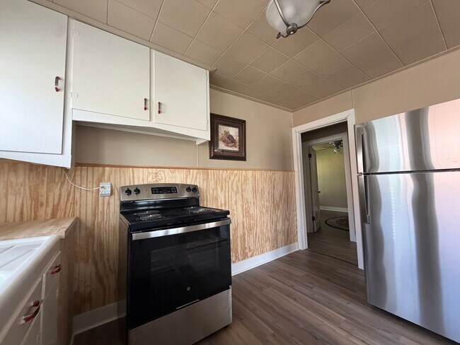 Photo - Downtown Cozy Apartment! Unit 2
