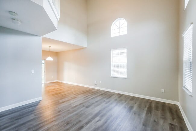 Photo - 1260 NE 42nd Ave