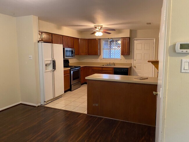 Photo - 2328 Garden Park Ct