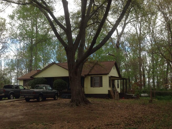 Photo - 3 bedroom, 1 Bathroom Home in Clemson, SC