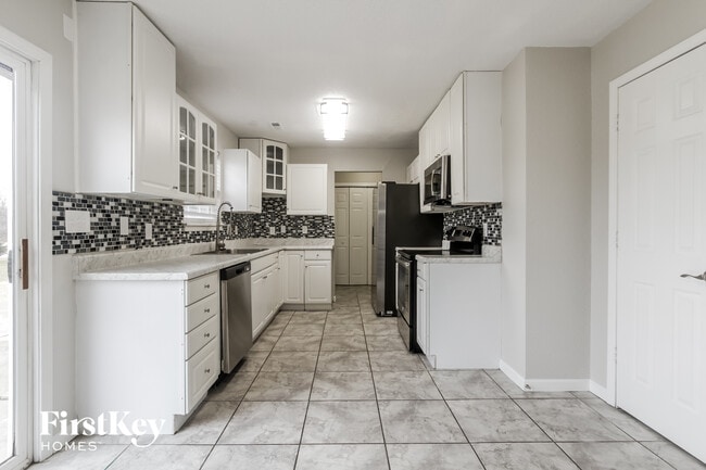 Photo - 5323 Alameda Rd