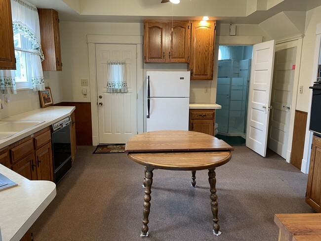 Photo - 2206 Pacific St