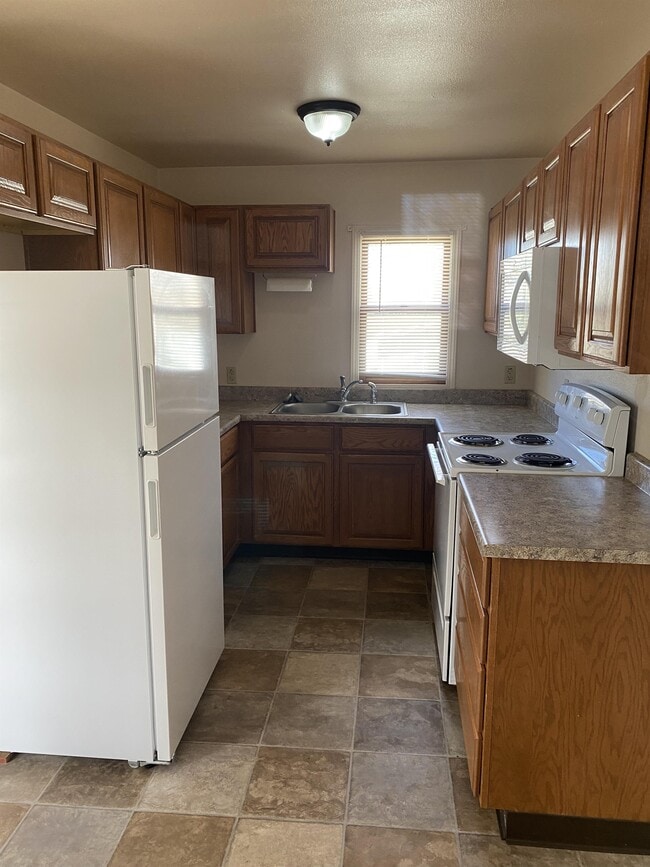 Photo - 310 E Spruce St