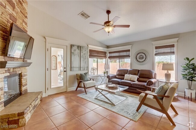 Building Photo - 1812 Stablegate Ave Rental