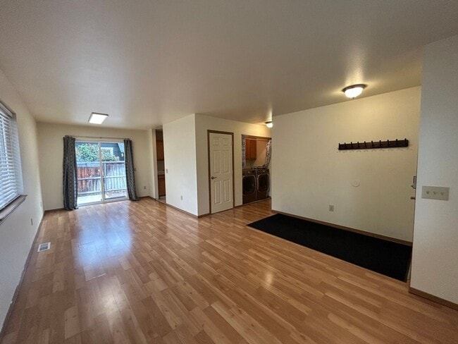 Photo - 312 W 9th Ave Unit A