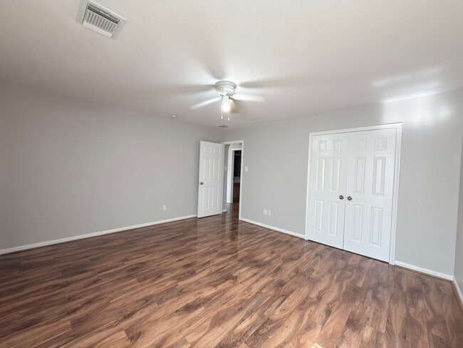 Building Photo - 2926 Richland Spring Ln