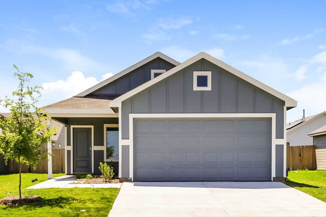 Building Photo - 1612 Limpkin Dr