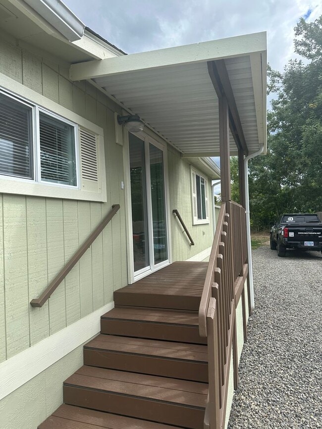 Photo - 3 bedroom 2 bathroom house in Dexter!