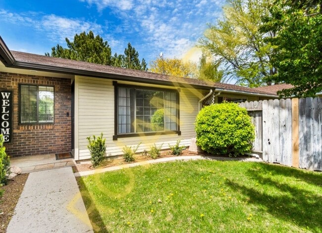 Photo - Charming 3 Bed, 2 Bath Home in PRIME Twin ...