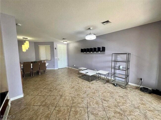 Photo - 9722 Roundstone Cir