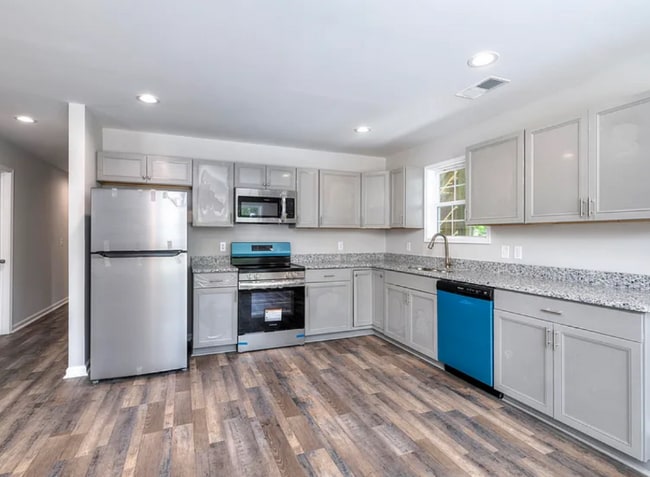 Photo - 508 Church St Unit 508  B