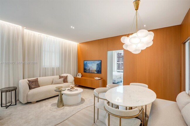 Photo - 31 SE 5th St Unit 3921
