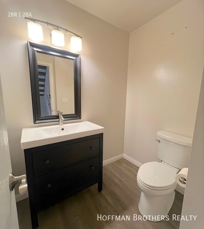 Photo - 2422 Graham Ave Unidad 114