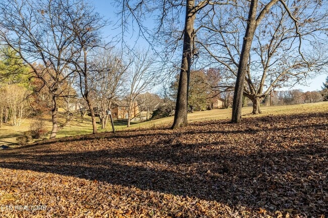 Photo - Maryville 37803 - 3 bedroom, 2 bath - call Jackie Mills 865-748-2851