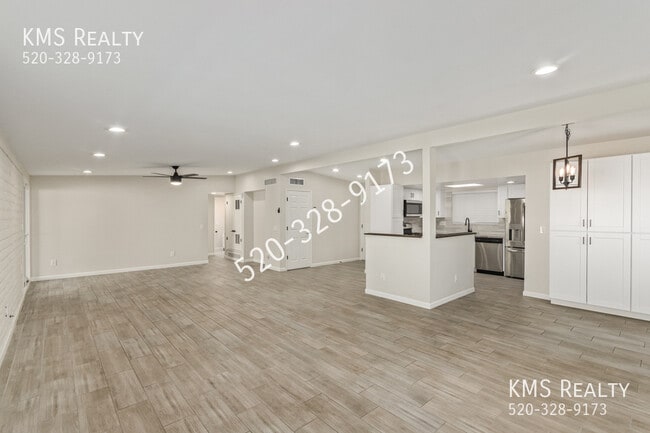 Photo - 1633 S Augusta Pl