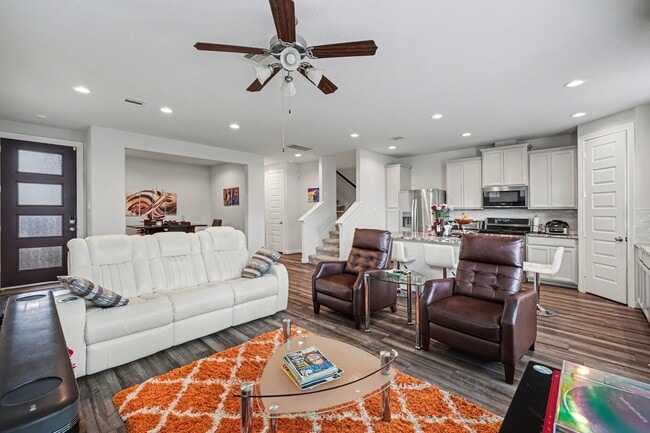 Photo - 10011 Brickhouse Dr